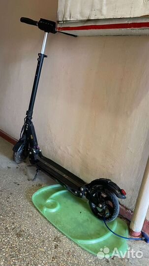 Самокат взрослый электрический бу