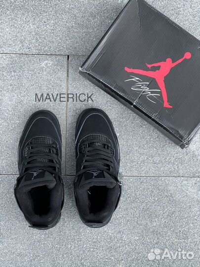 Nike Air Jordan 4 Retro Black Cat зимние