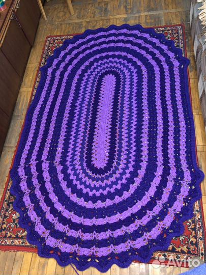 Ковер ручной работы вязанный цвет на выбор