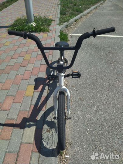 Трюковой велосипед bmx