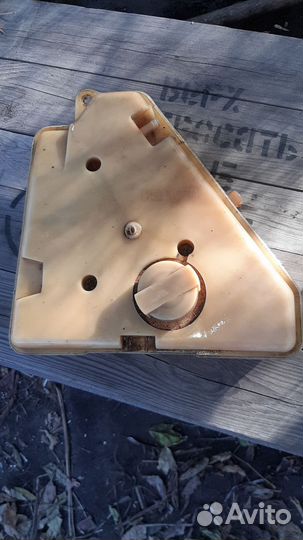 Расширительный бачок на москвич святого 2141