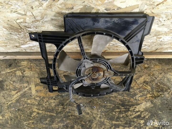 Вентилятор двс Nissan Micra K 11
