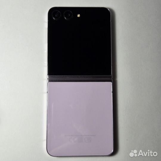 Samsung Galaxy Z Flip5, 8/256 ГБ