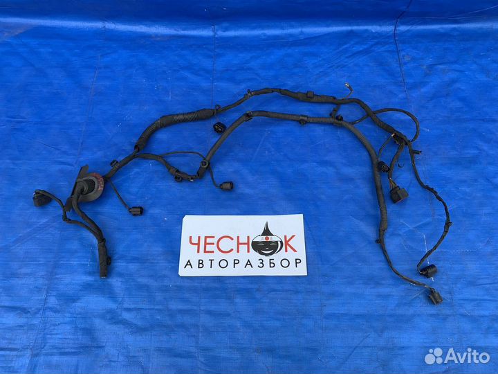 Проводка коса по правой части лонжерона Tiguan