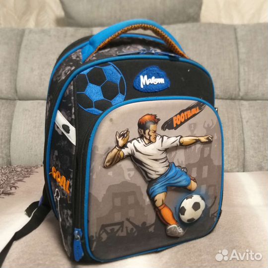 Школьный рюкзак