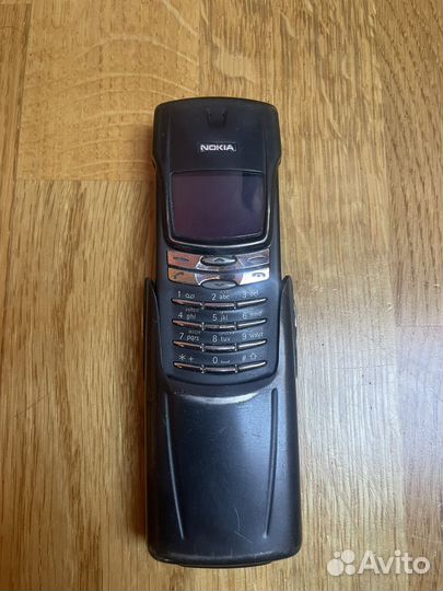 Nokia 8910