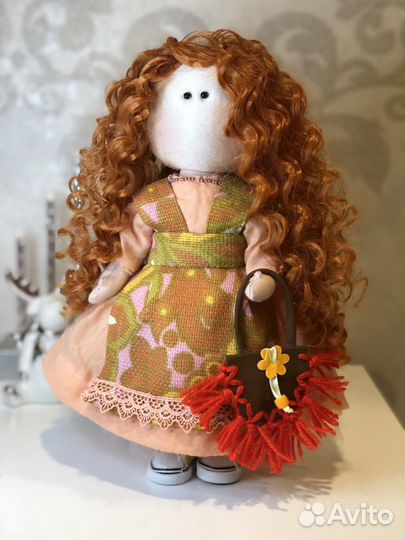 Кукла интерьерная