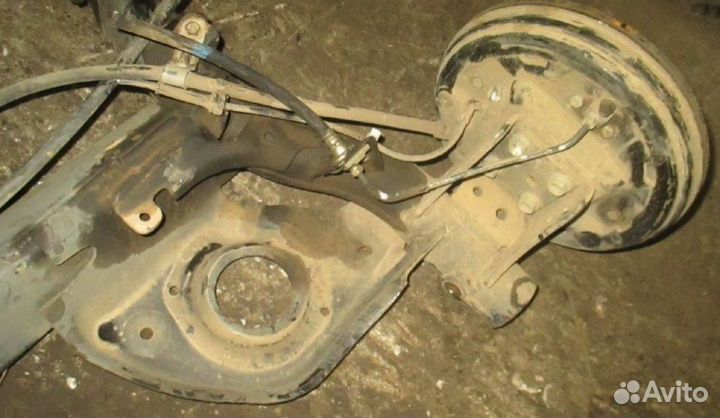 Балка подвески Nissan Note E12