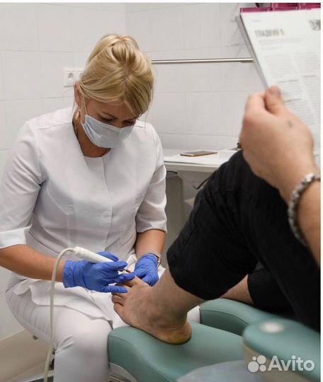 Маникюр и педикюр