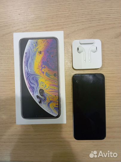 iPhone Xs, 256 ГБ