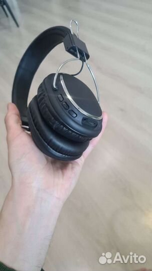 Беспроводные наушники