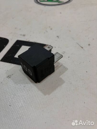 Реле Skoda Octavia A5 (1Z) 2011