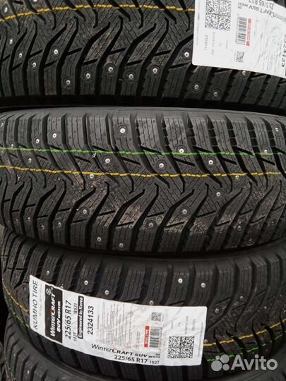 Kumho WinterCraft SUV Ice WS31 225/65 R17 102