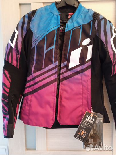 Мотокуртка женская 44