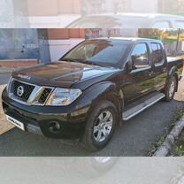 Nissan Navara 2.5 AT, 2010, 248 800 км, с пробегом, цена 1 600 000 руб.