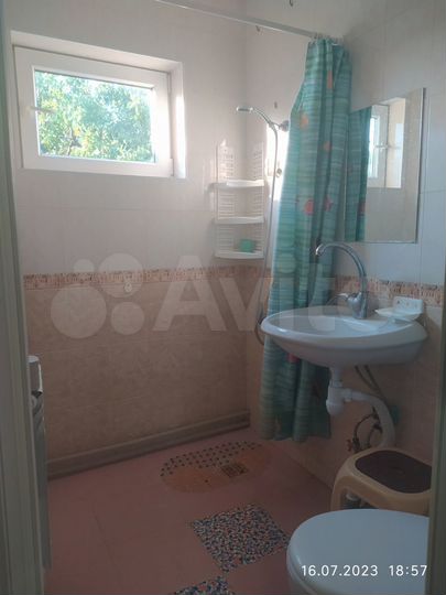 Комната 16 м² в 1-к., 2/2 эт.