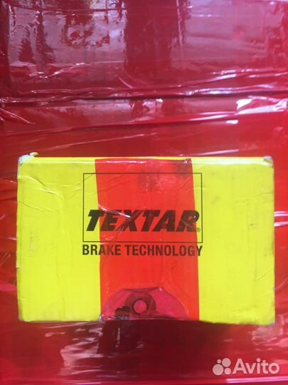 Тормозные колодки на Mitsubishi/Peugeot/Citroen