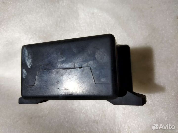 Реле свечей накала mercedes двигатель OM 601