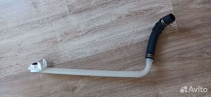 Трубка подачи воды верхней корзины посудомойки