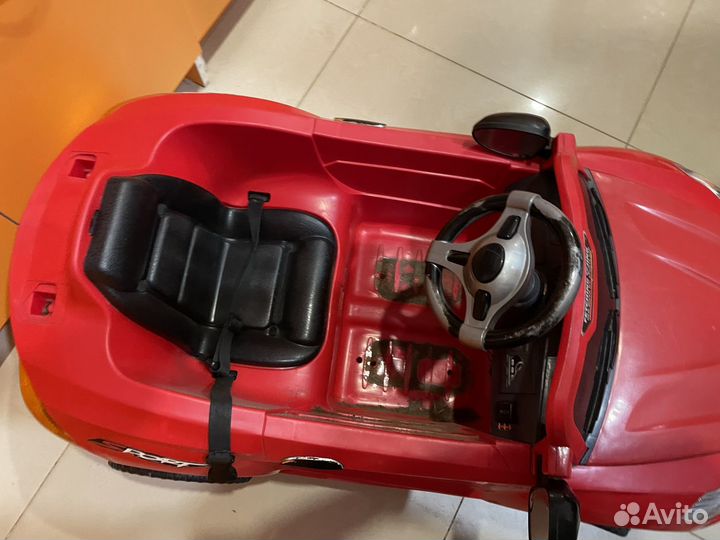 Электромобиль детский (можно для парикмахера)