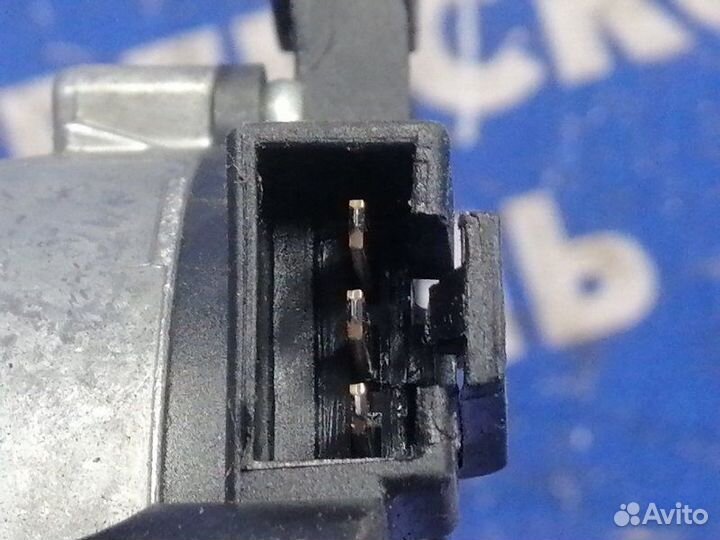 Моторчик заднего дворника Opel Astra H универсал