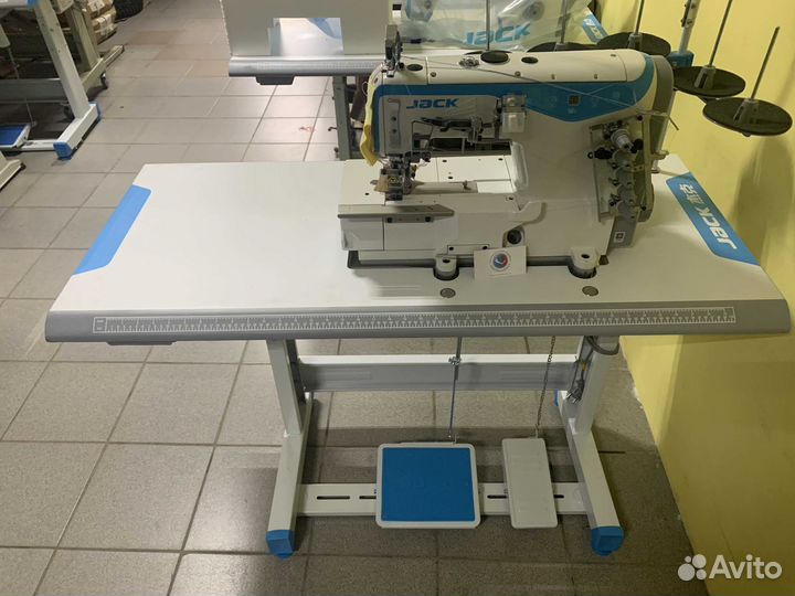 Распошивальная швейная машина Jack JK-W4