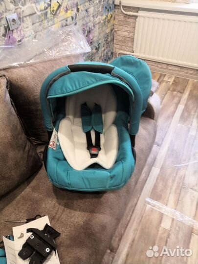 Коляска 3 в 1 Adamex Б/У