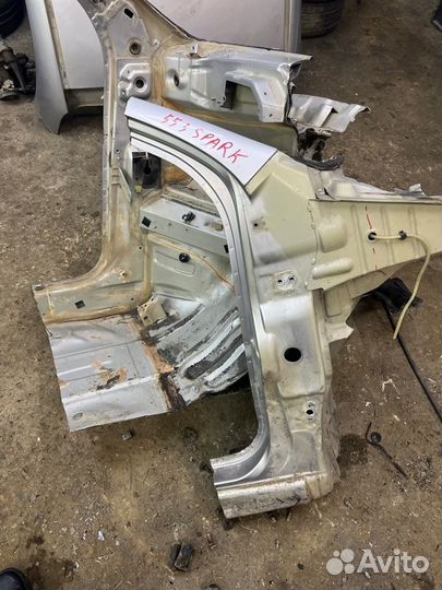 Передняя стойка кузова правая Chevrolet Spark 2008