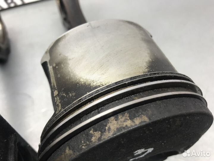 Поршень с шатуном Toyota Gaia 2001 г.в