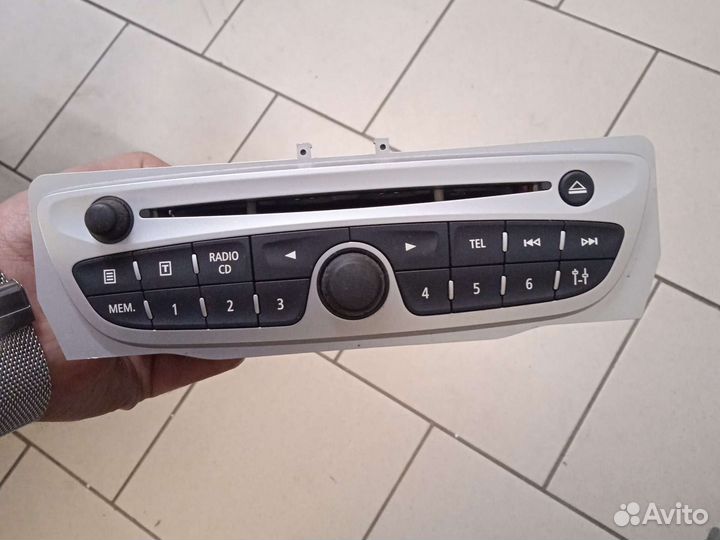 Магнитола renault fluence