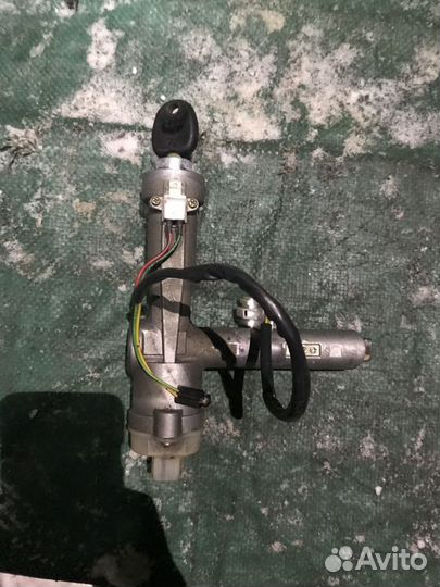 Замок зажигания Hyundai Sonata IV 2001-2012 г