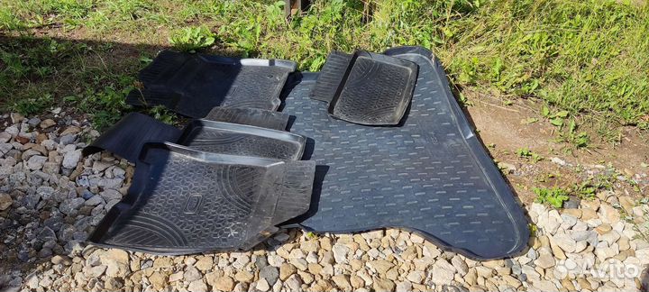 Автомобильные коврики vesta