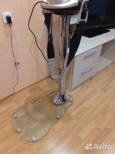 Ленточный вертикальный массажер