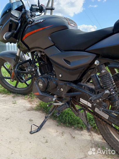 Мотоцикл Pulsar Bajaj 180