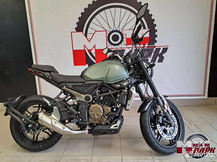 Мотоцикл Voge 300 AC