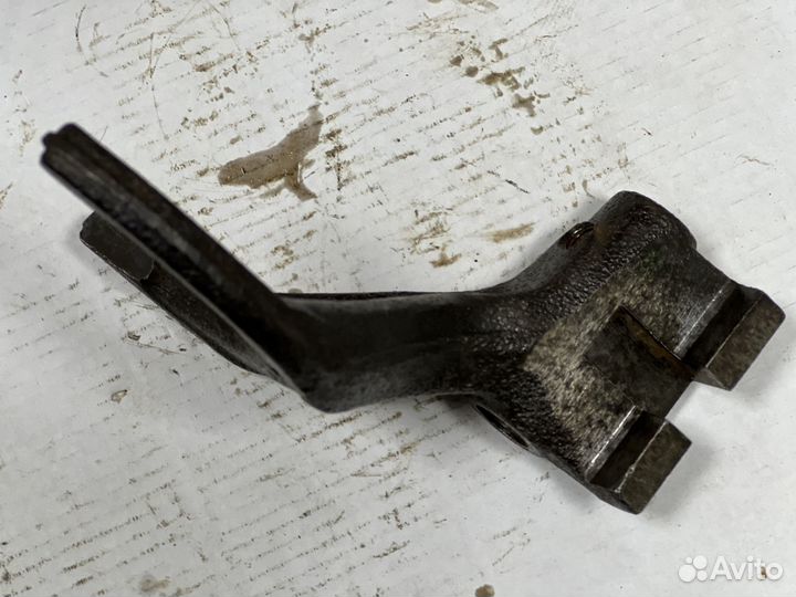 Вилка 3-4 передачи кпп УАЗ 469 старого образца
