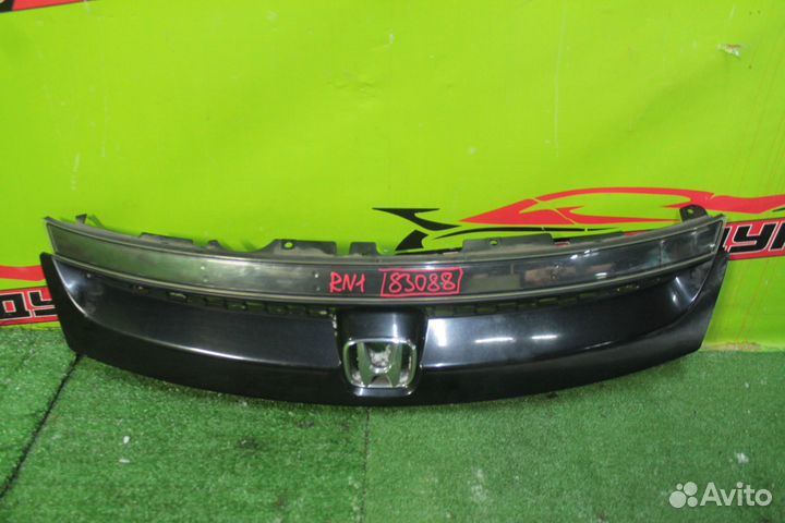 Решетка радиатора honda RN1,RN2,RN3,RN4,RN5 stream