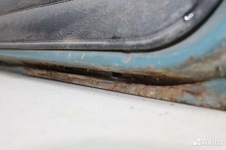 Дверь задняя правая VAZ 2107 2105