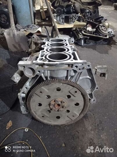 Блок цилиндров Nissan Presage U31