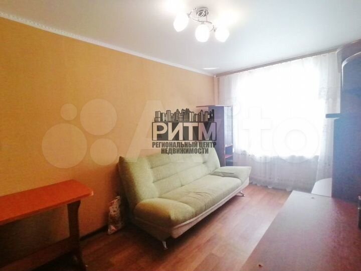 Комната 11,7 м² в 5-к., 2/9 эт.