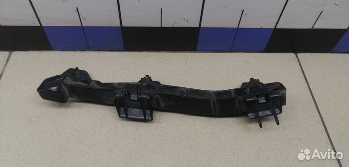 Кронштейн фар правый Land Cruiser (150) -Prado 200