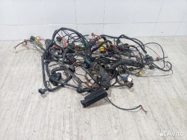 Проводка моторная Volkswagen Passat B3 1988-1993