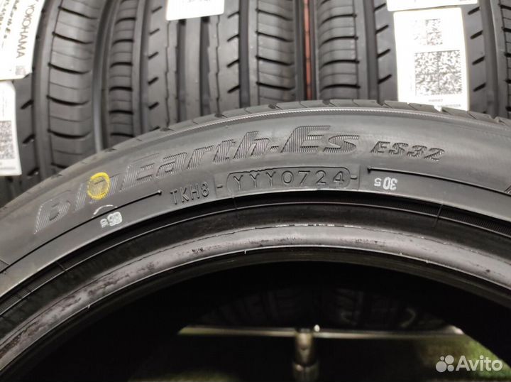 Yokohama Bluearth ES32 225/45 R17 94V