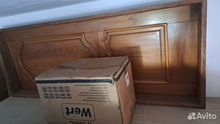 Новая дверь из массива натуральный дуб