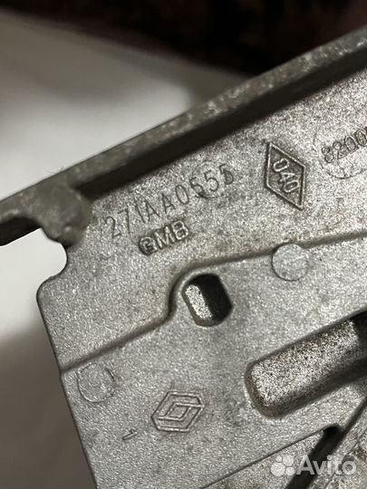 Помпа renault logan