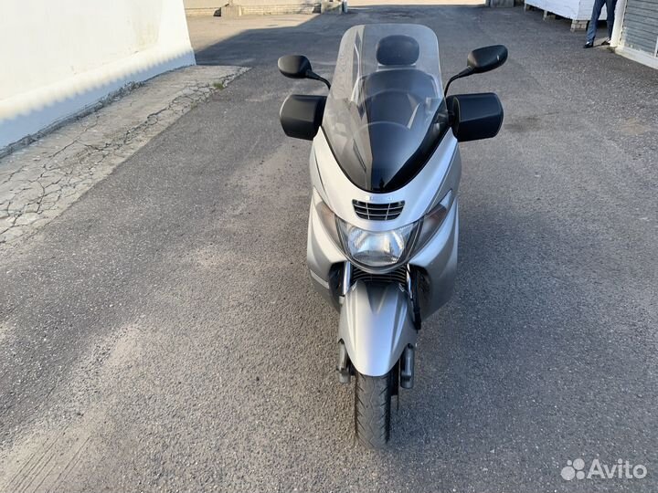 Suzuki Skywave 400