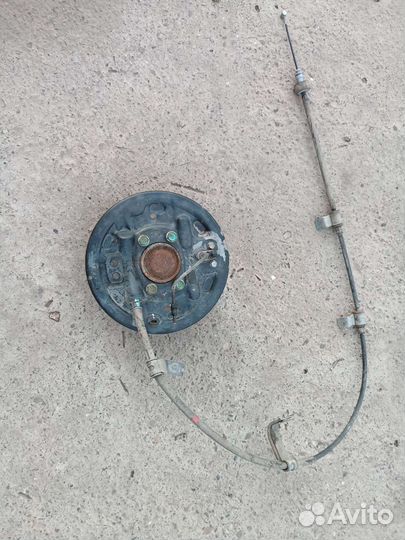 Задний левый барабан в сборе Киа Рио 2