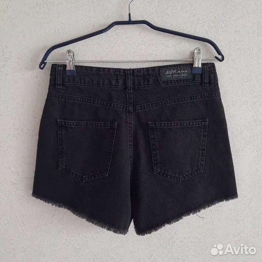 Шорты новые 40, 42