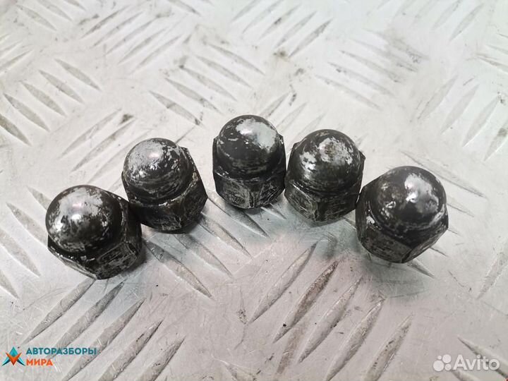 Болт колесный Toyota Avensis 2 (T250) 2005