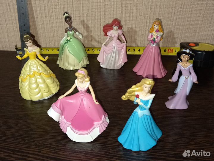 Disney. Фигурки. Корпорация монстров. Золушка